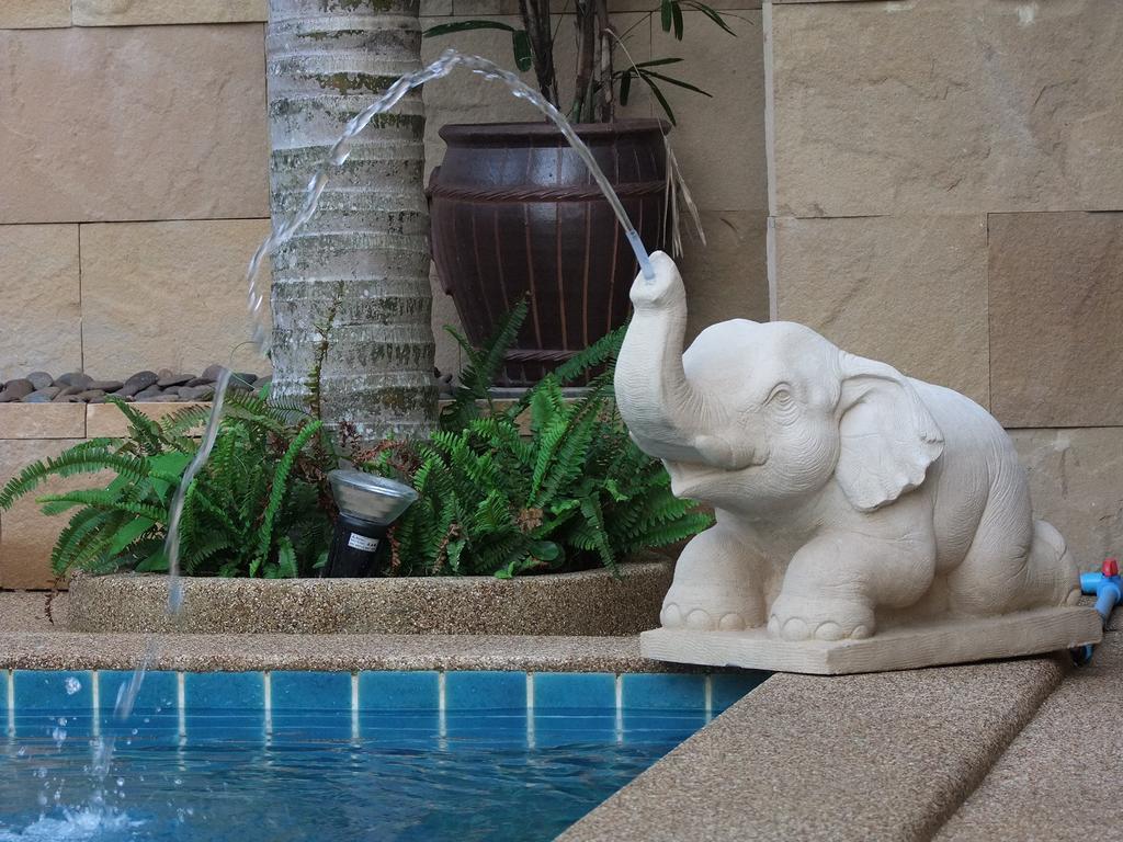 Katanoi Resort Phuket Esterno foto